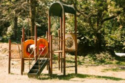 Spielplatz im Garten, Spielturm